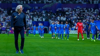 Al Hilal a um triunfo do recorde mundial de 27 consecutivos do The New Saints