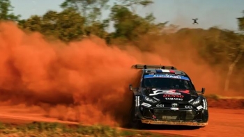 Ogier capitaliza infortúnio Rovanperä para amarrar liderança
